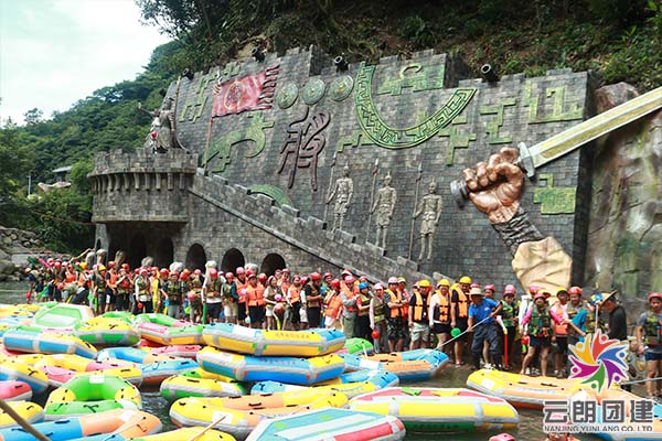 南京周邊漂流團(tuán)建——安吉漂流去哪里